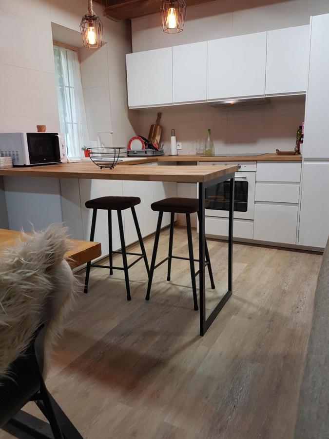 La Virgen de la Vega Apartamento La Montesa מראה חיצוני תמונה